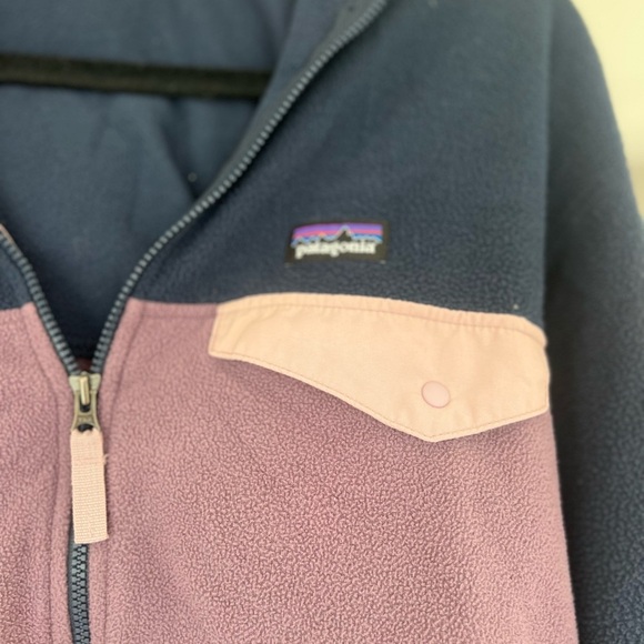 Patagonia Girls Fleece Hooded Jacket - Picture 3 of 5